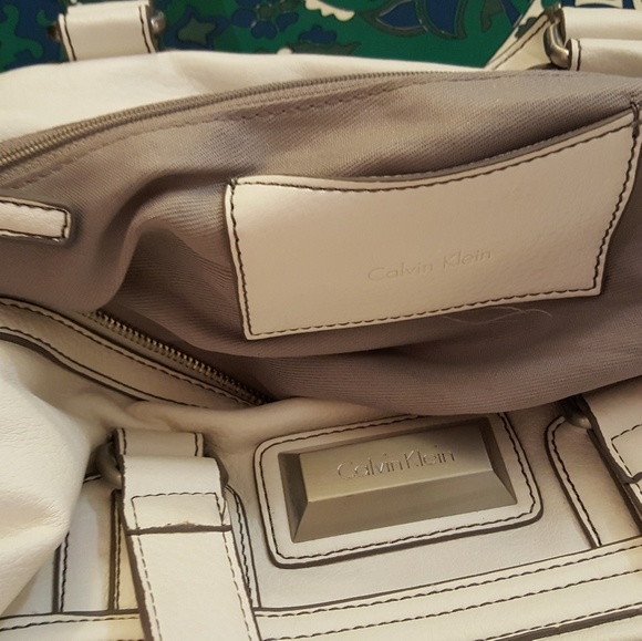 Calvin Klein Cream color Leather Satchel style bag - Picture 4 of 8